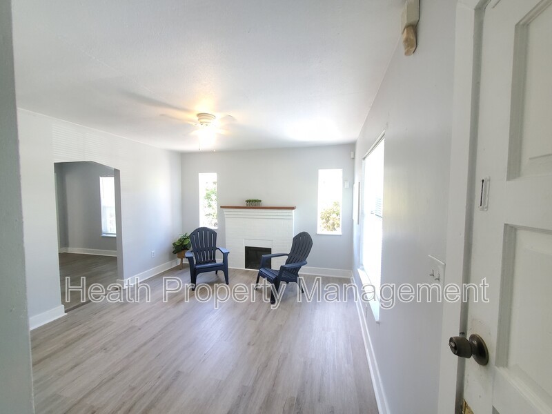 1735 25th St S unit 1 – photo 2