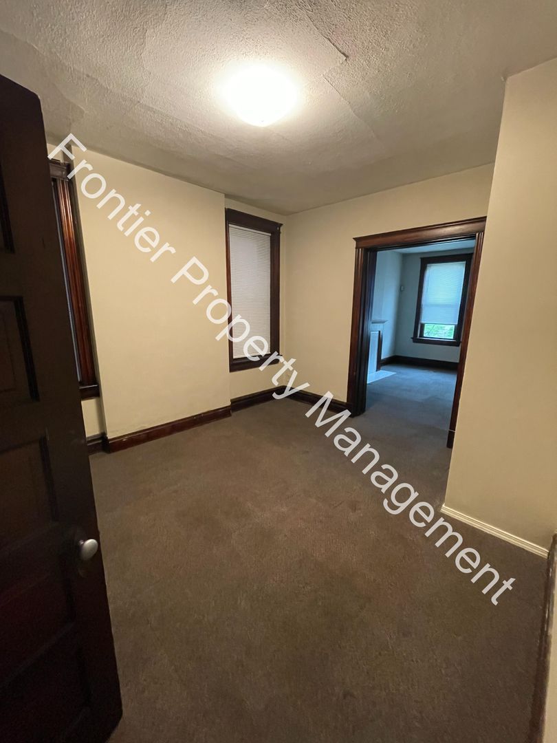 3922 Minnesota Ave unit 3922 Minnesota 1F – photo 4