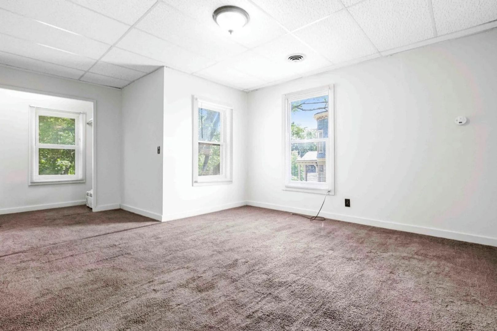 410 E Grove St unit 1 – photo 2