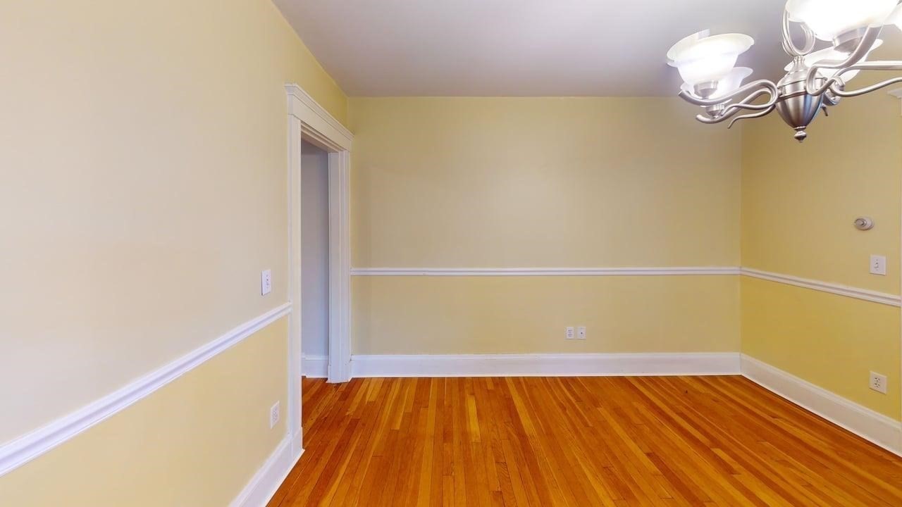 189 Wordsworth St unit 1 – photo 4