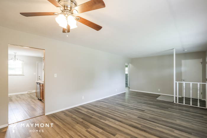 650 Cranford Dr – photo 4