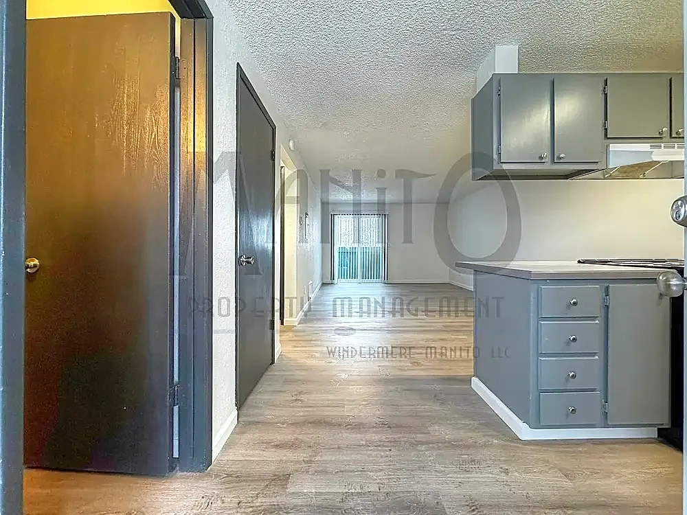 Regency Park Apartments – photo 5