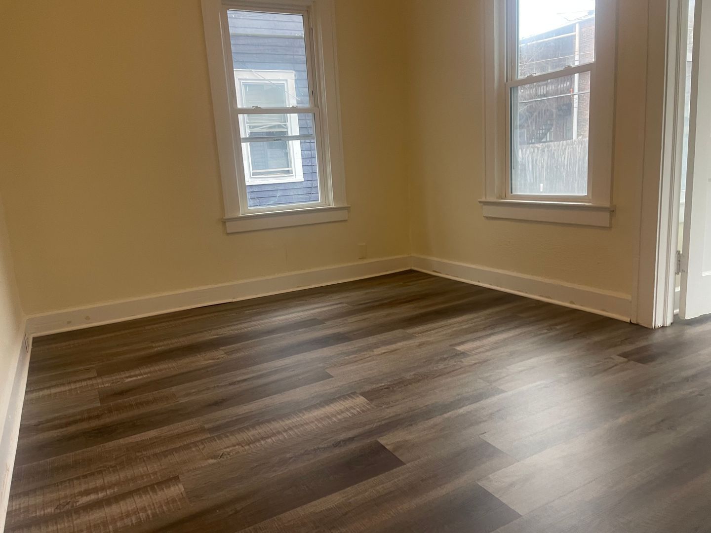 1605 Hillcrest Rd unit Lower Unit (1607) – photo 5