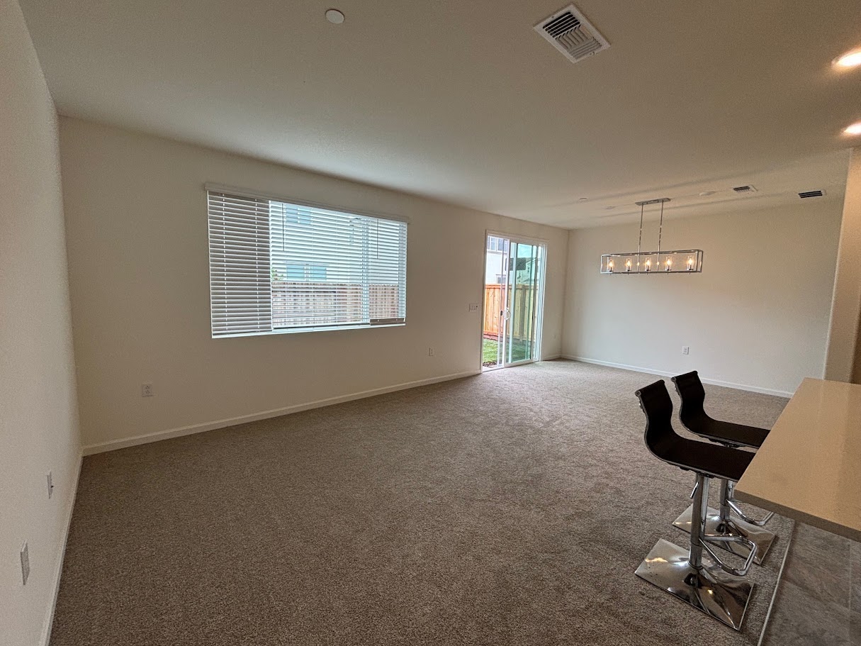 476 Pismo Dr – photo 3