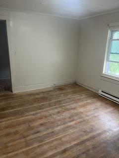 15 Tuthill Ave unit 3 – photo 4