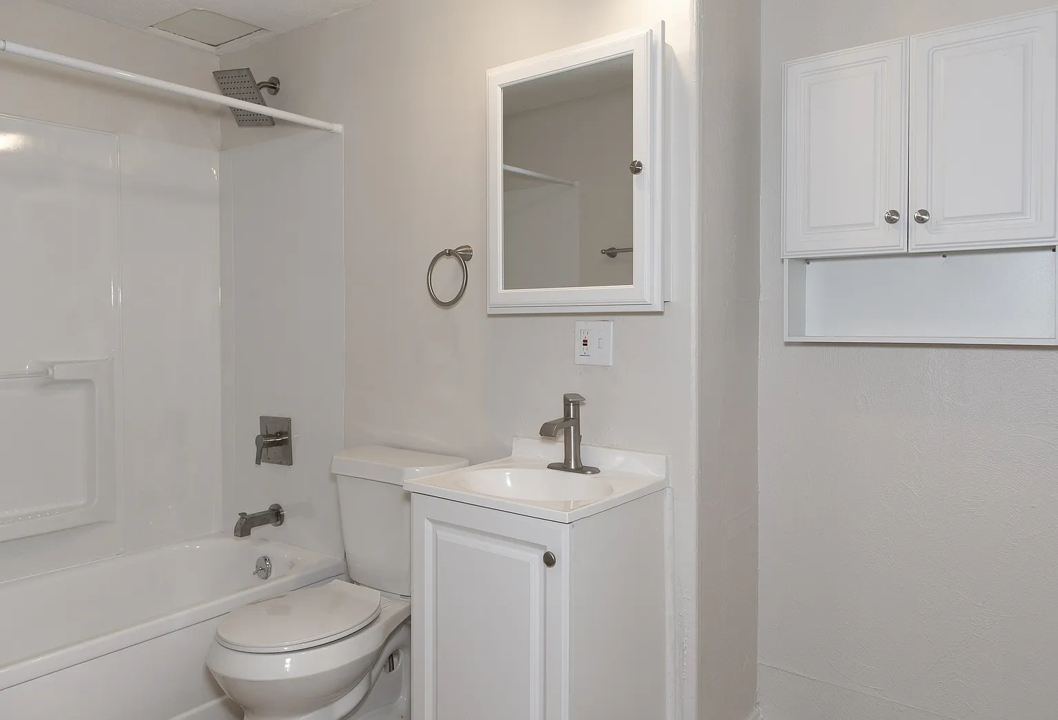 1651 Washington – Floor plan