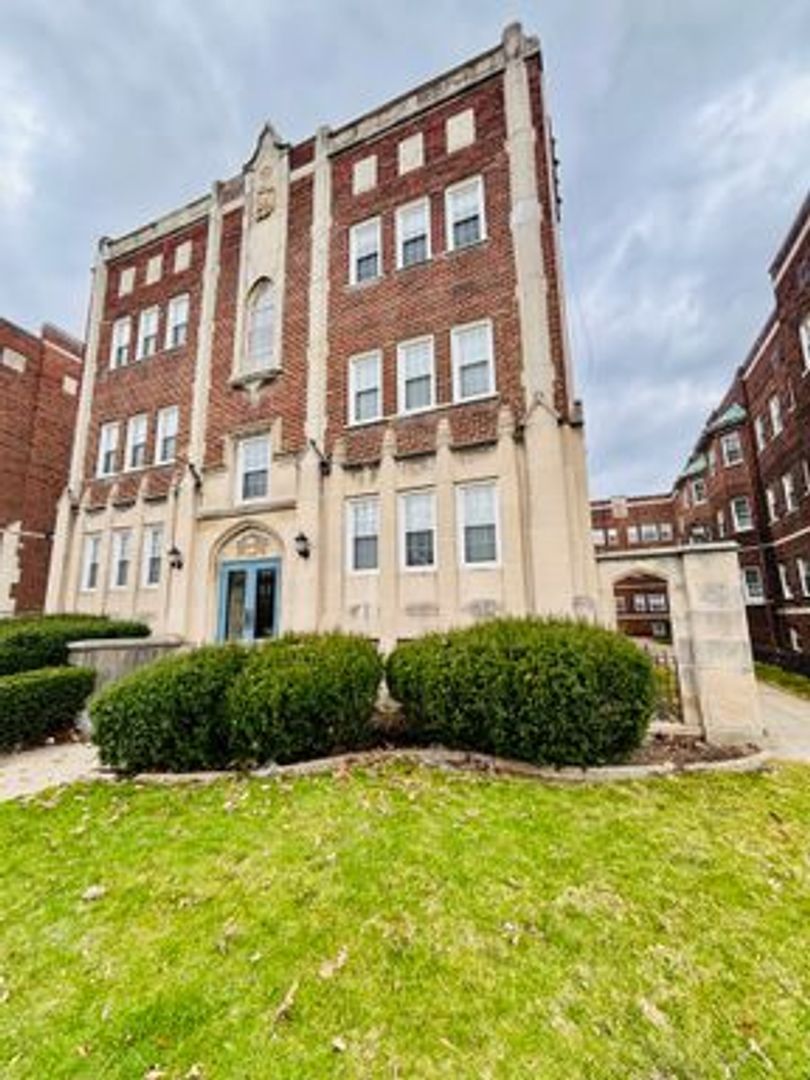 2626 N Moreland Blvd unit 25 – photo 1