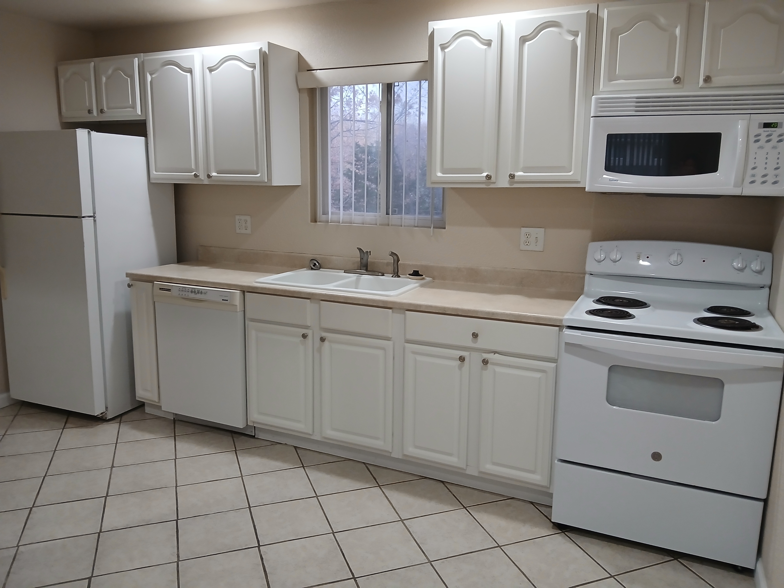 1100 Briarwood Rd – photo 1