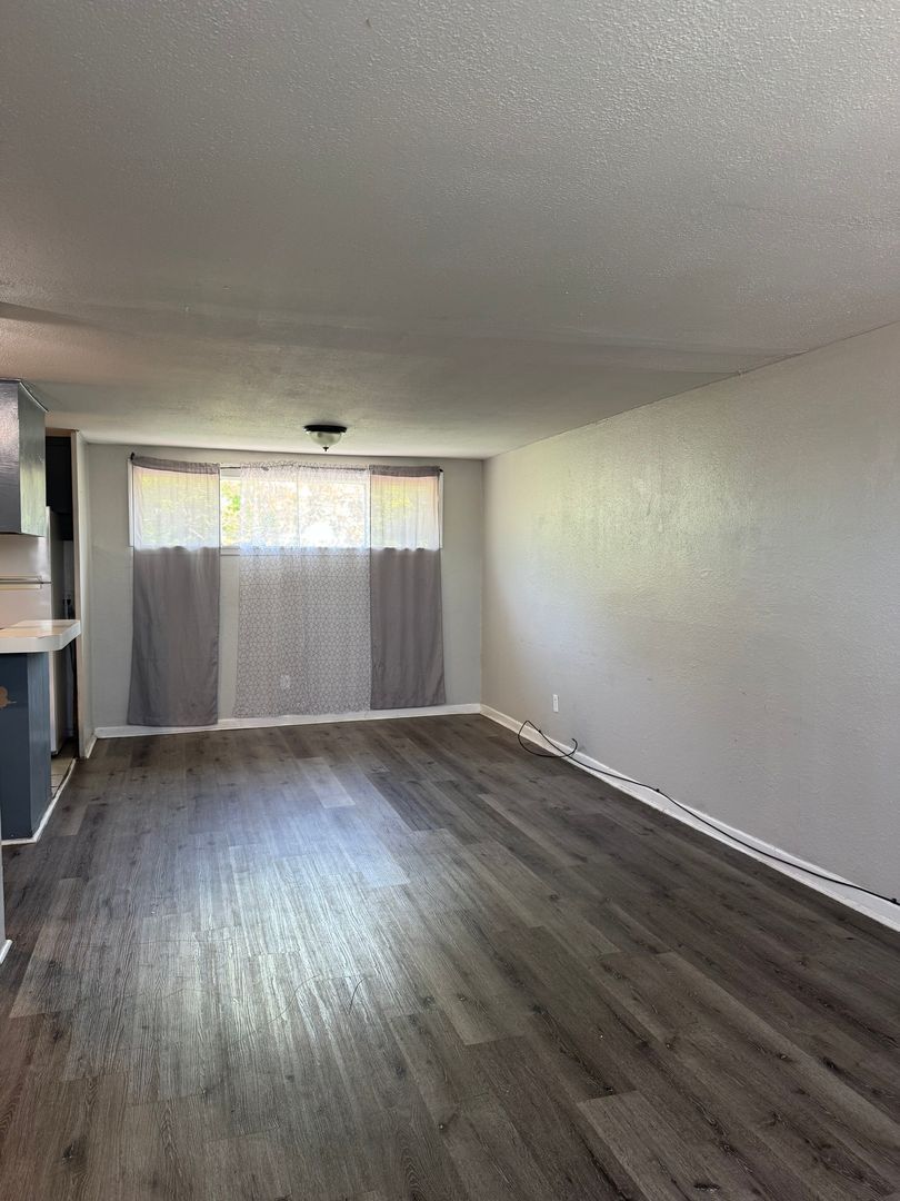 1521 7th St – photo 2