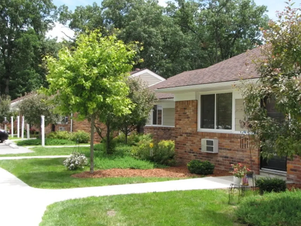 Village Meadows North Senior Apartments – photo 1