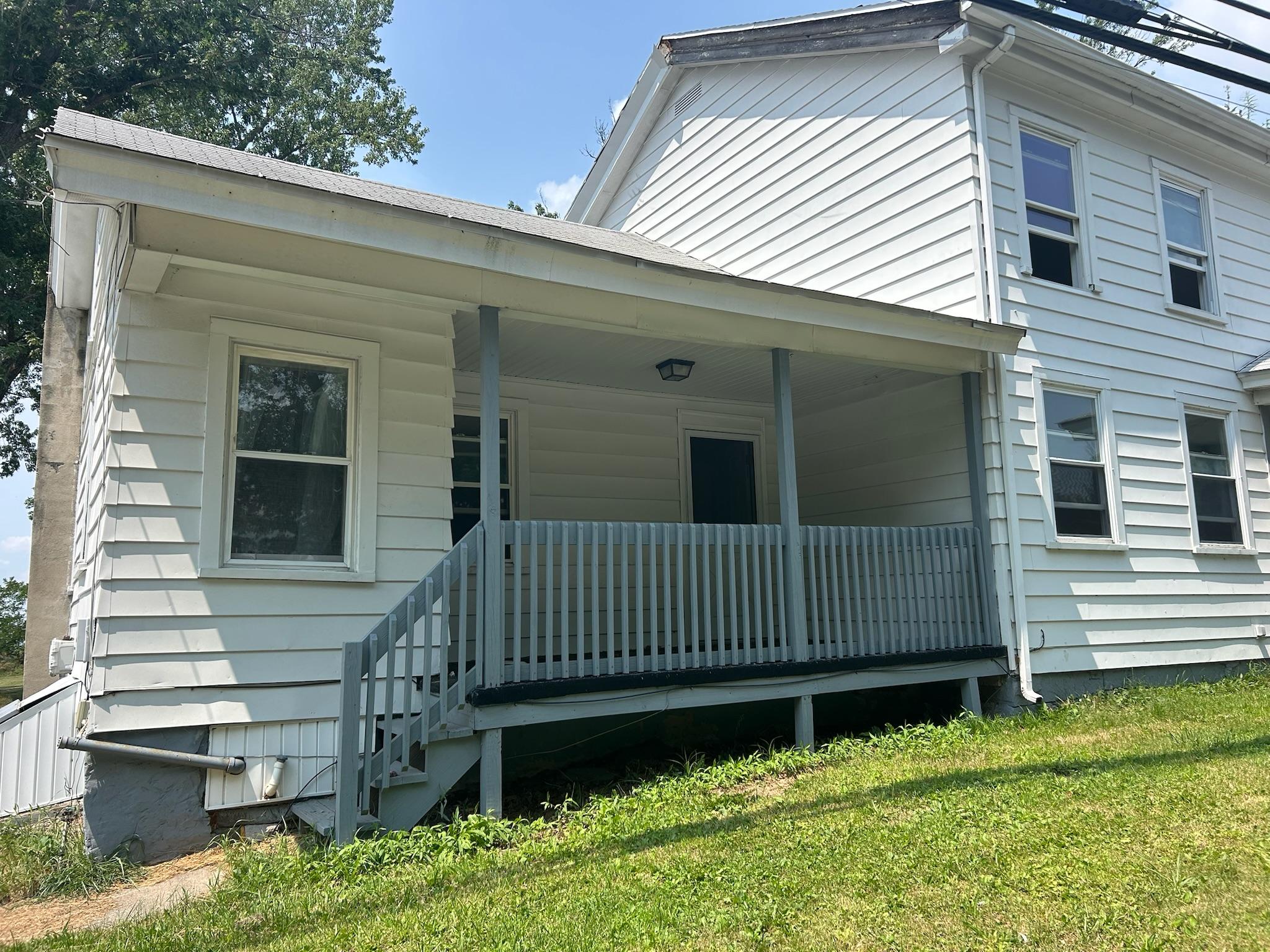 1297 Lakeland Dr unit 1 – photo 1