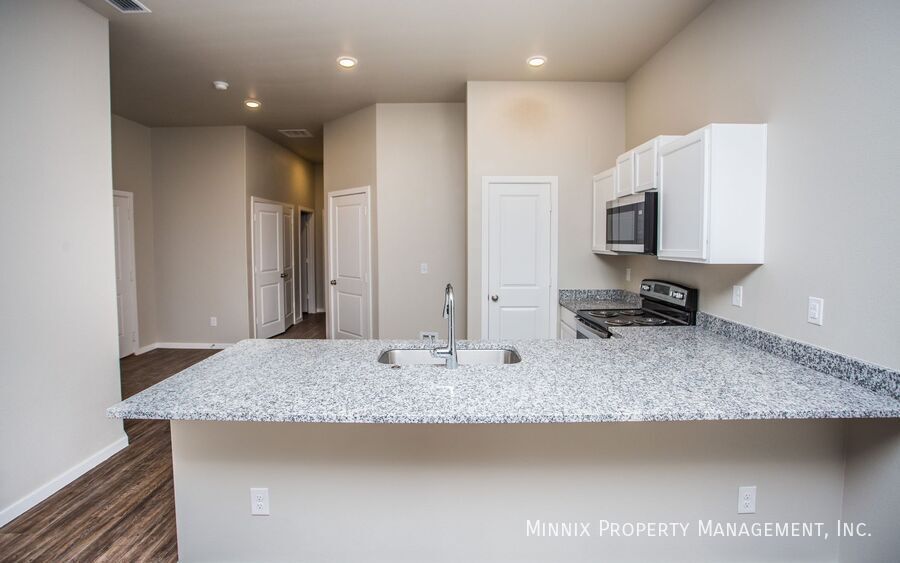 2108 Kokomo Ave – photo 2