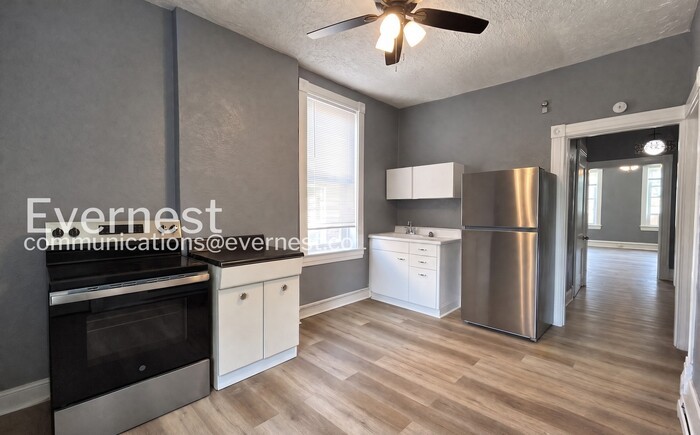 3722A Fairview Ave – photo 4