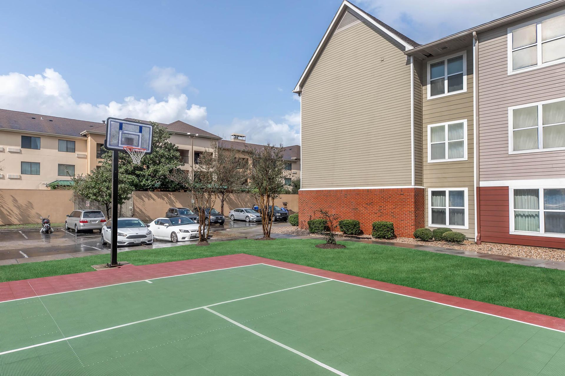 Skye Ridge Apartments – photo 1