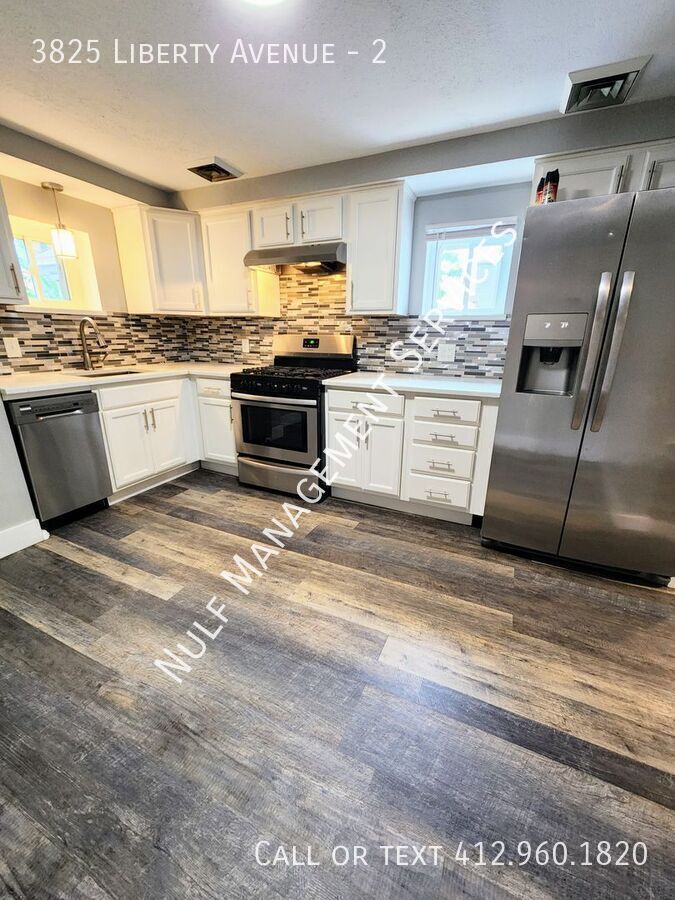 3825 Liberty Ave – photo 1