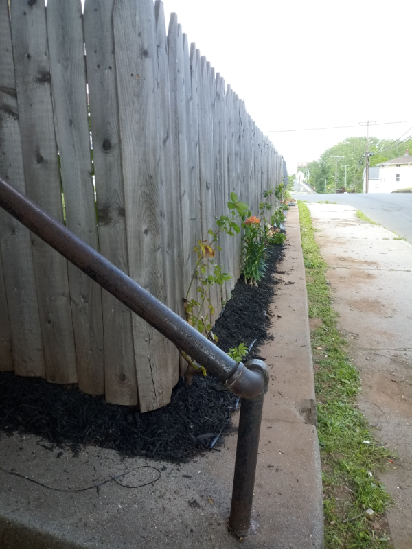 261 Maple St – photo 3