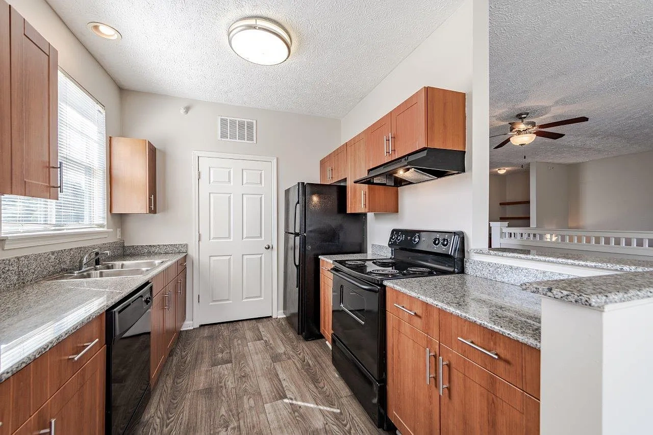 Westlake at Morganton Apartment Homes – photo 2