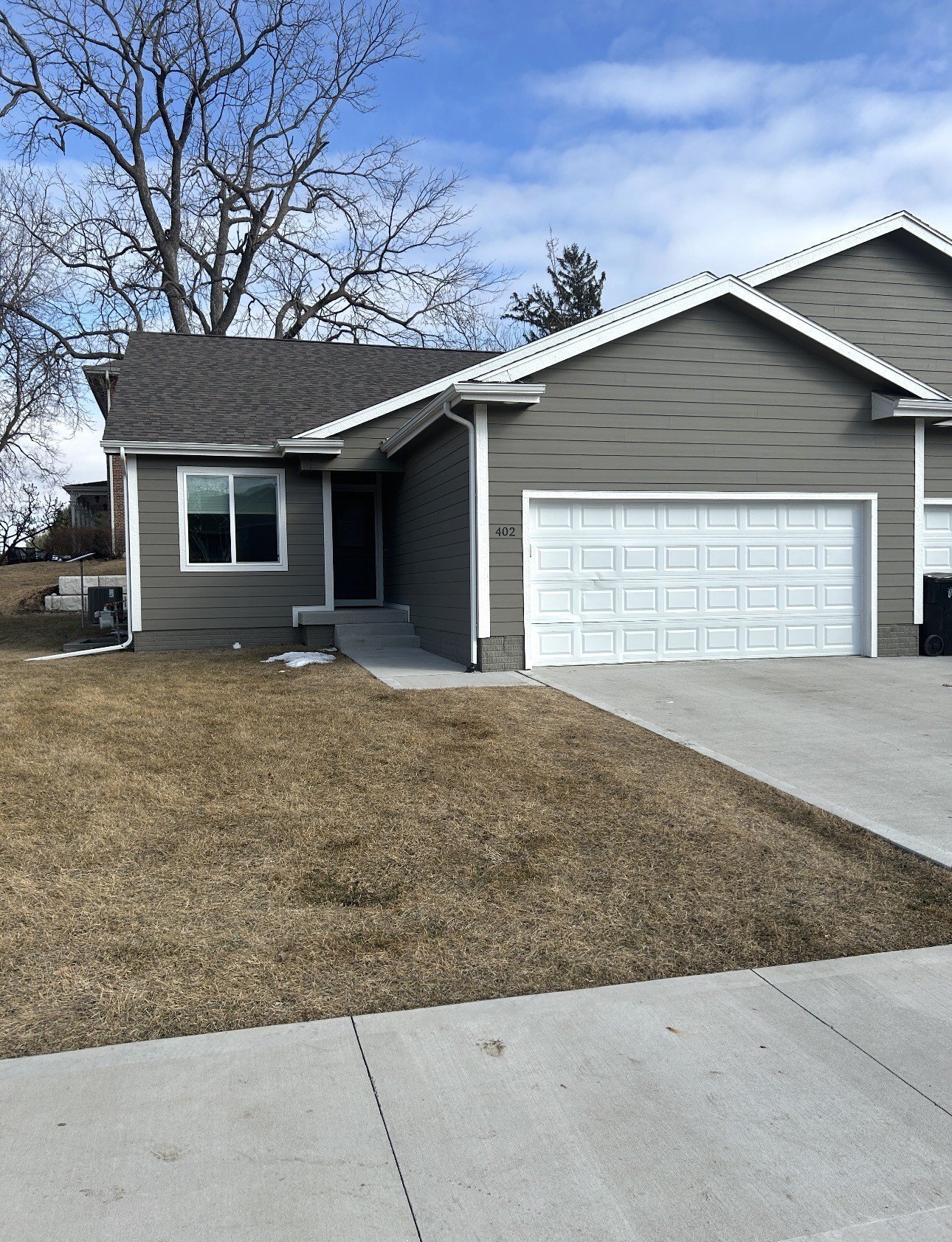 404 S State St – photo 1