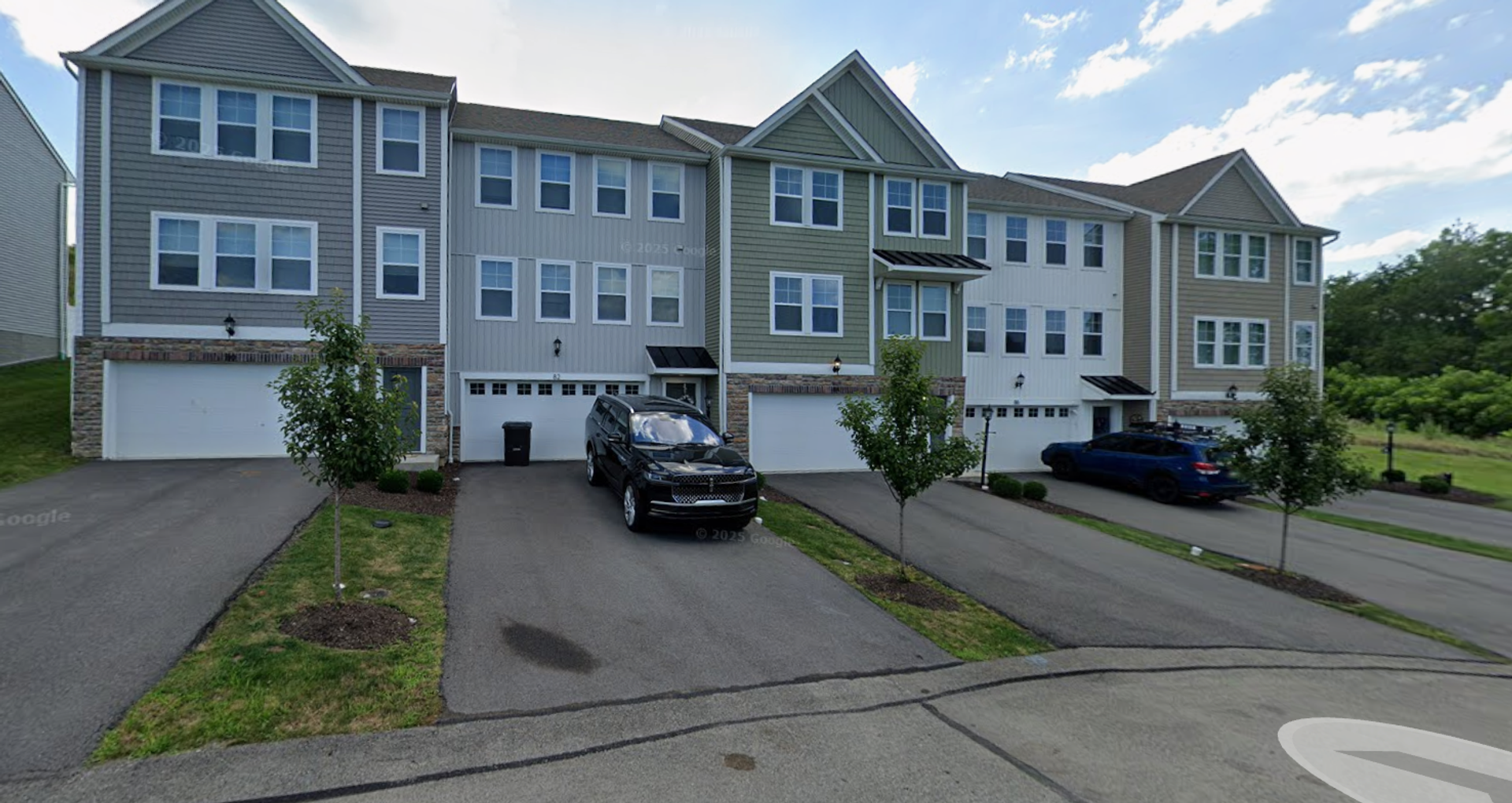 70 Hawthorne Dr unit 70 – photo 1