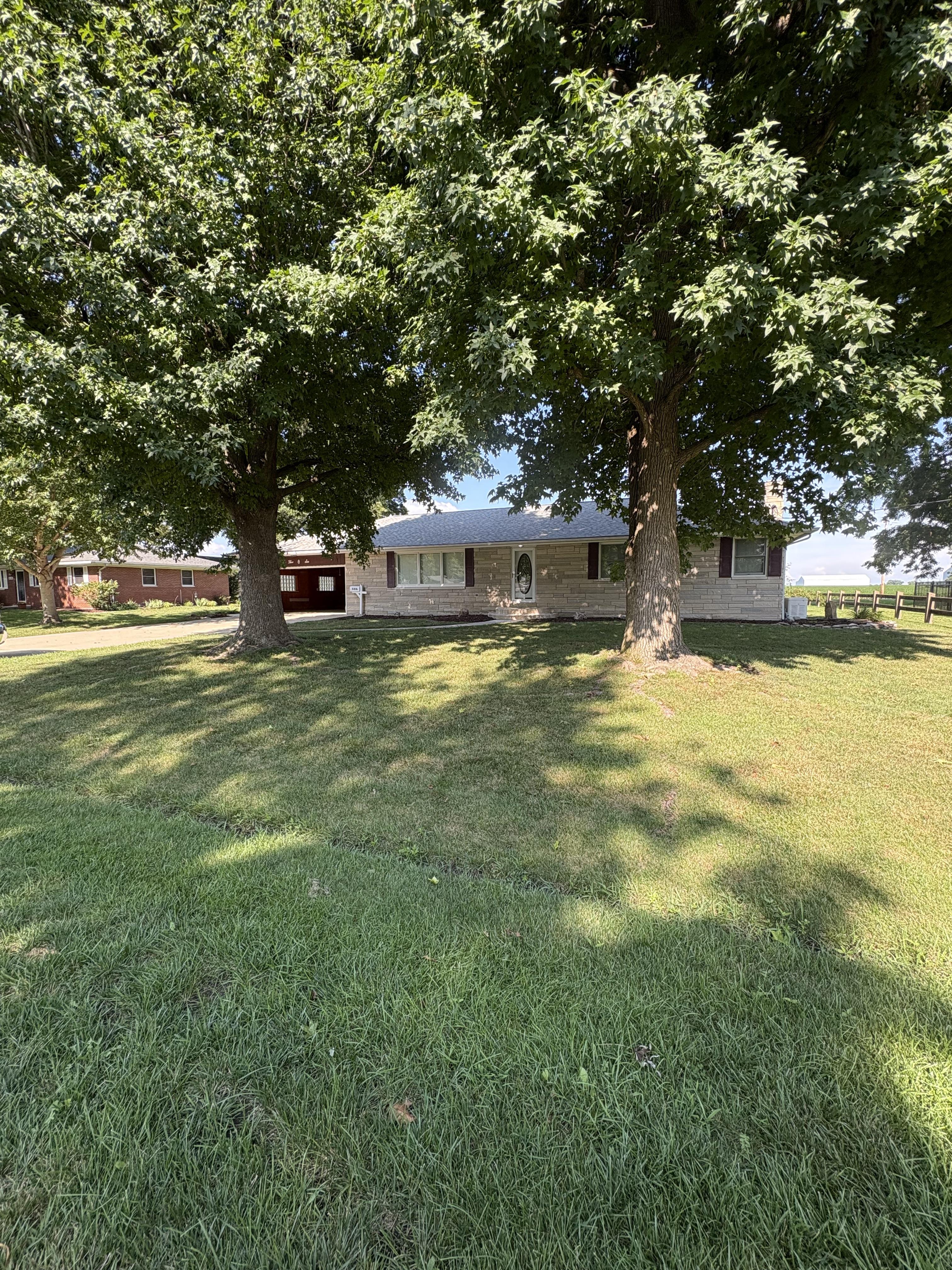 506 Mill St – photo 1