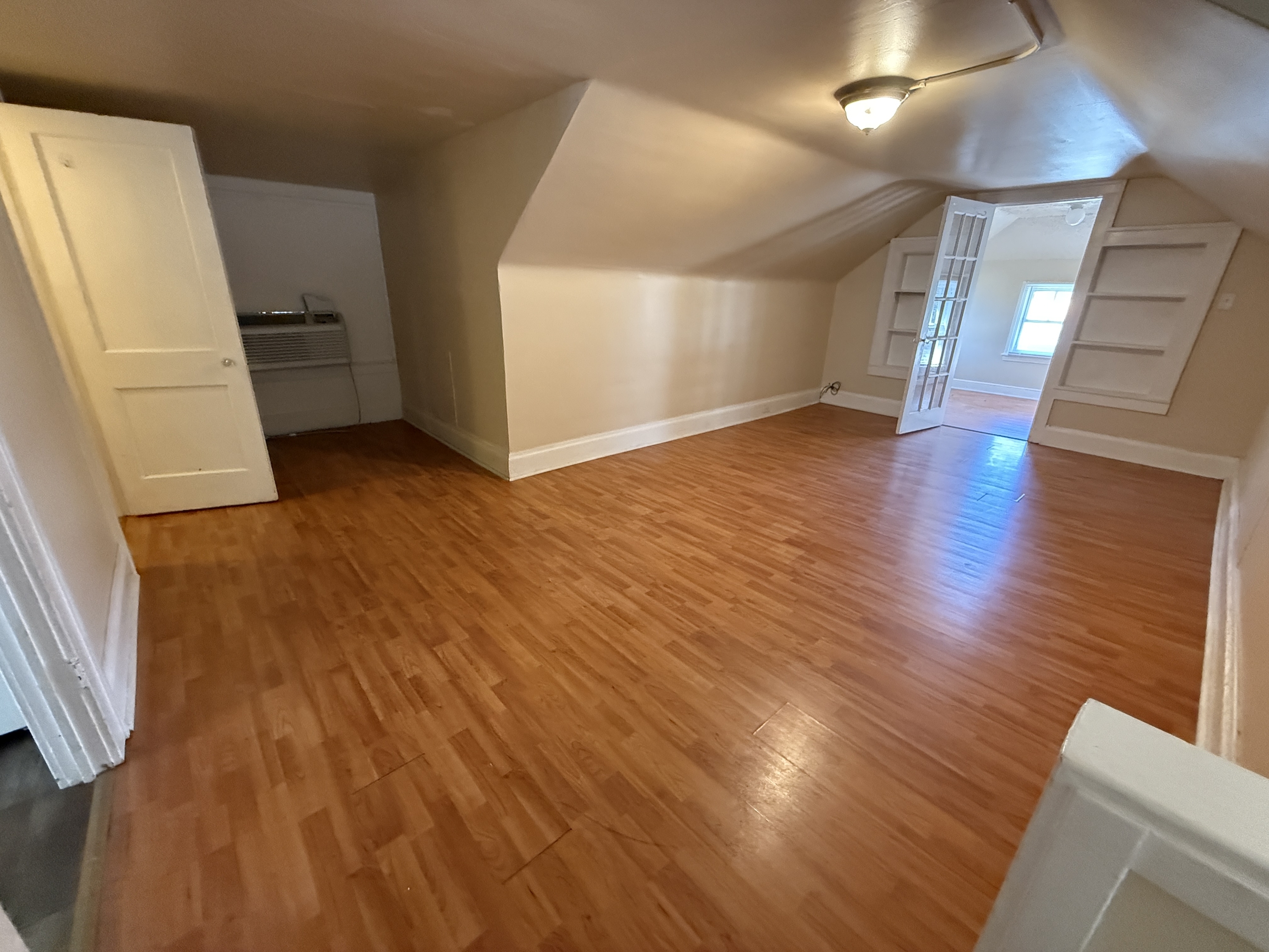 835 12th Ave unit 4 – photo 1