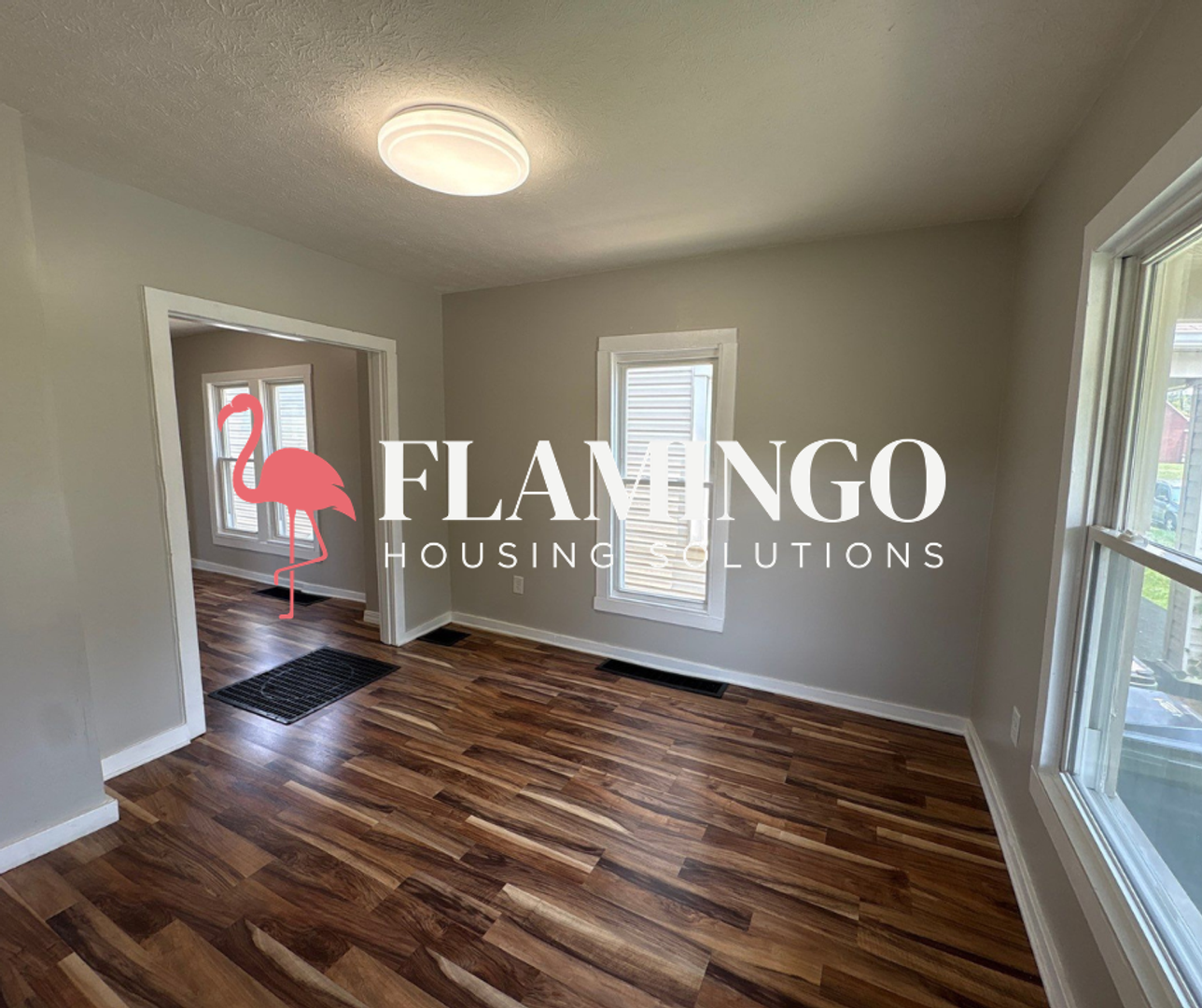 527 Smith St – photo 2
