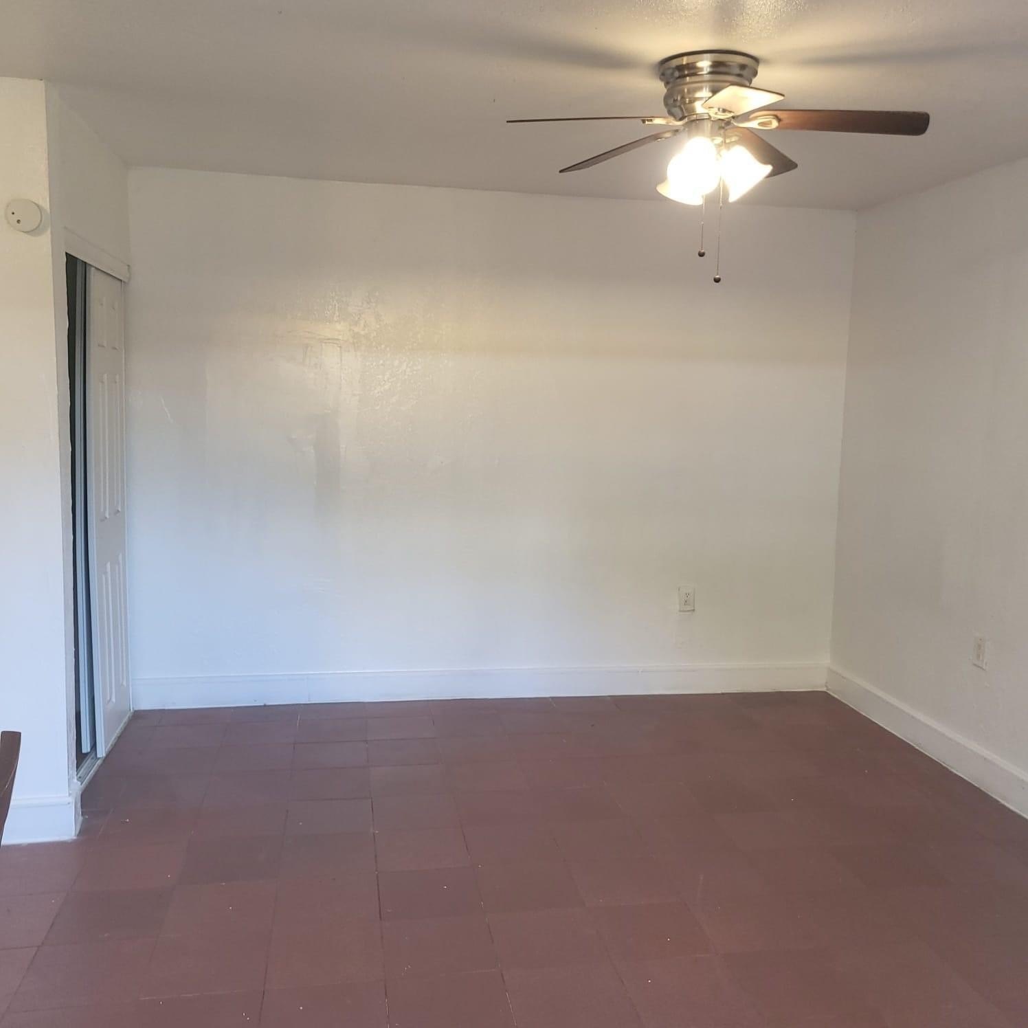 112 Newton Rd #BACK – photo 5