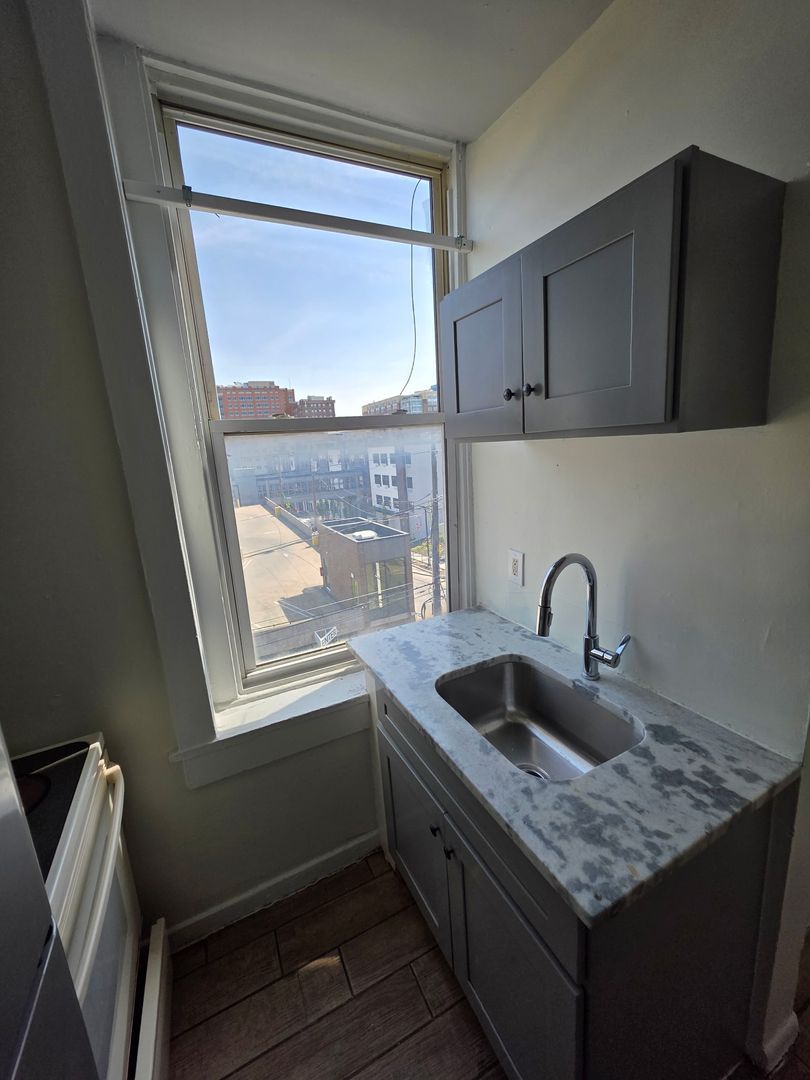 621 W Turner St unit Apt 11 – photo 5