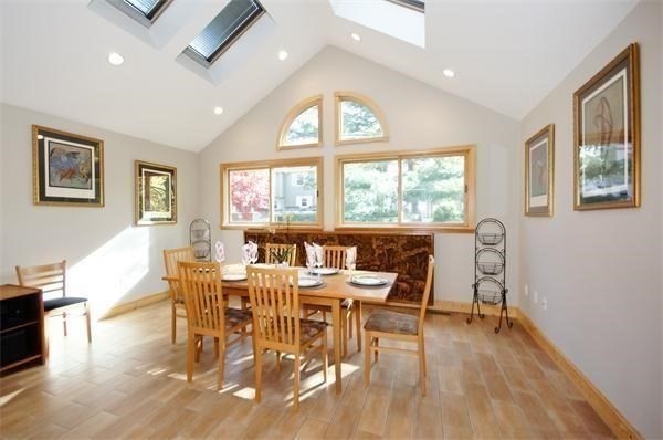 22 Westlund Rd – photo 1