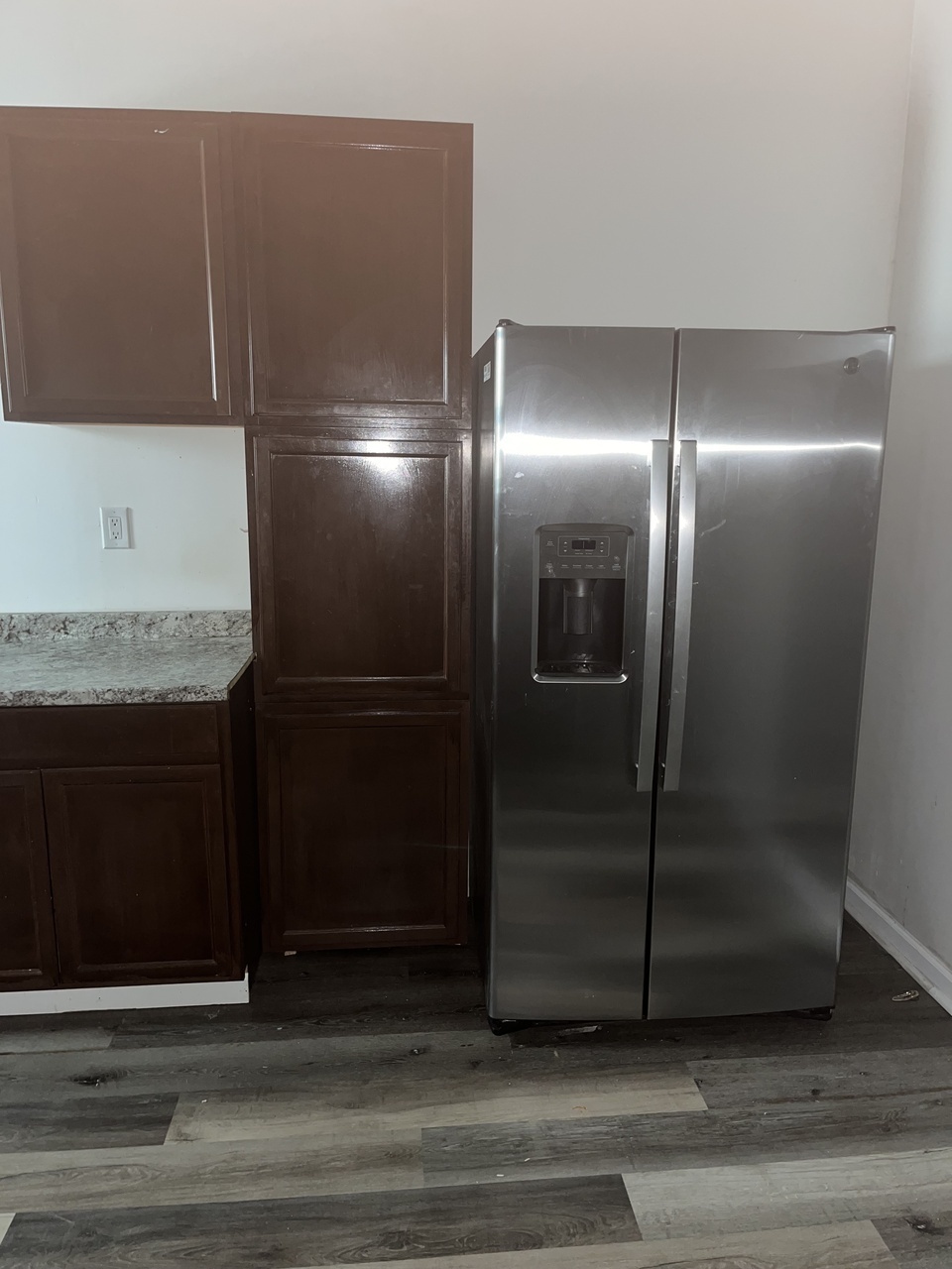 2022 Rowan St – photo 2