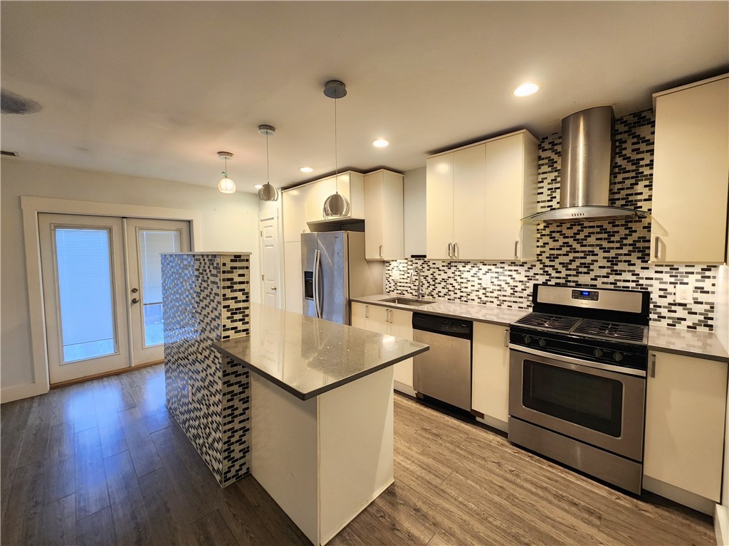 4552 Penn Ave unit 3 – photo 3