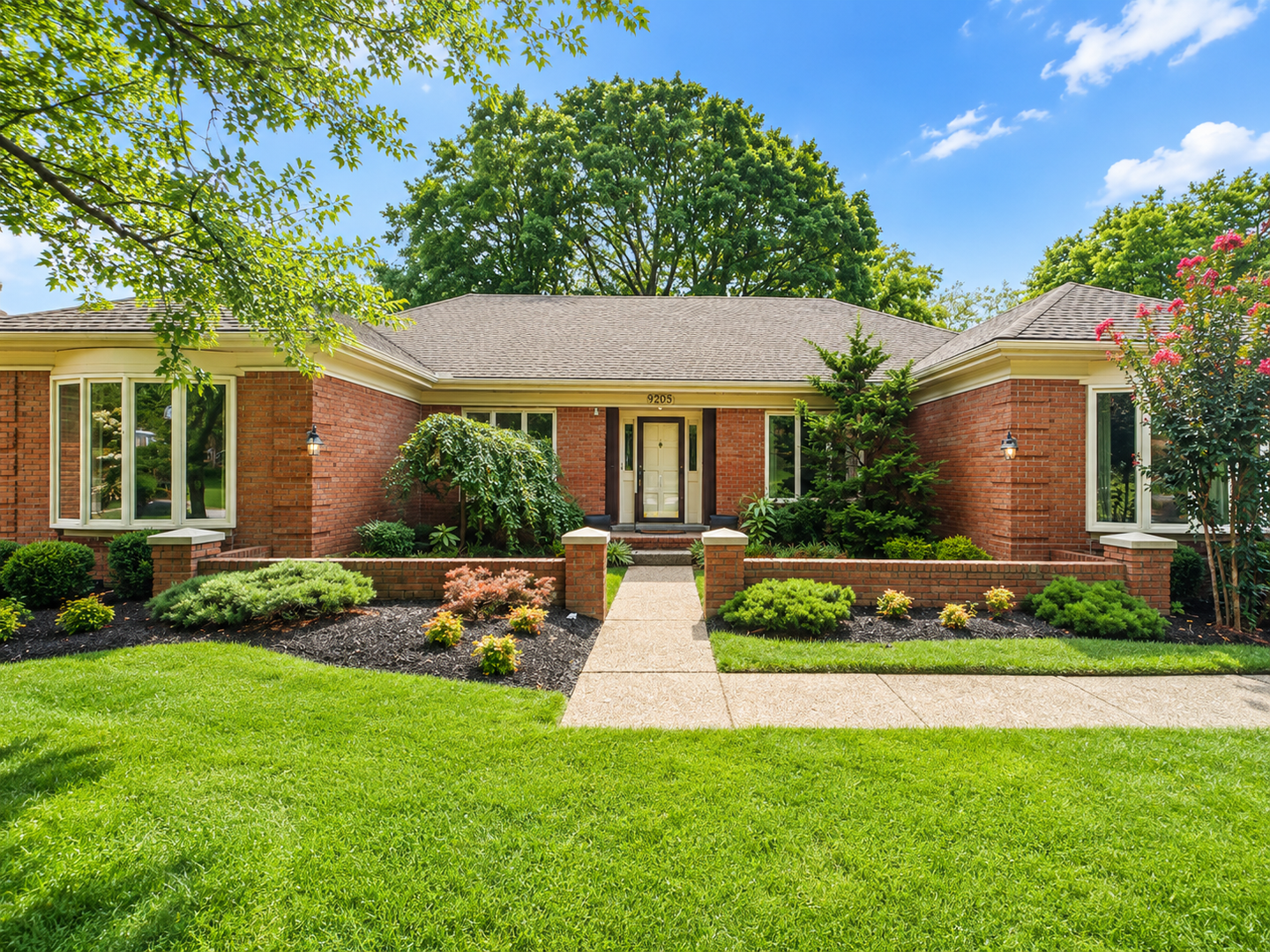9205 Whitegate Ct – photo 2