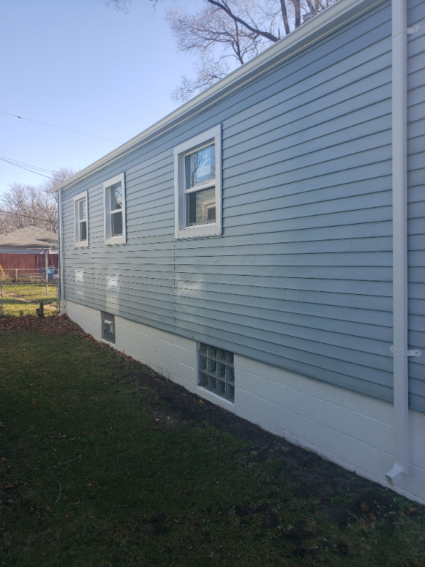 4181 Buchanan St – photo 3
