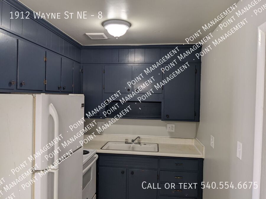 1912 Wayne St NE – photo 1