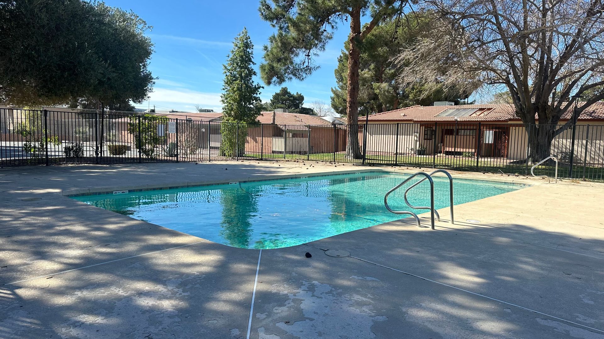 425 N Lamb Blvd – photo 1