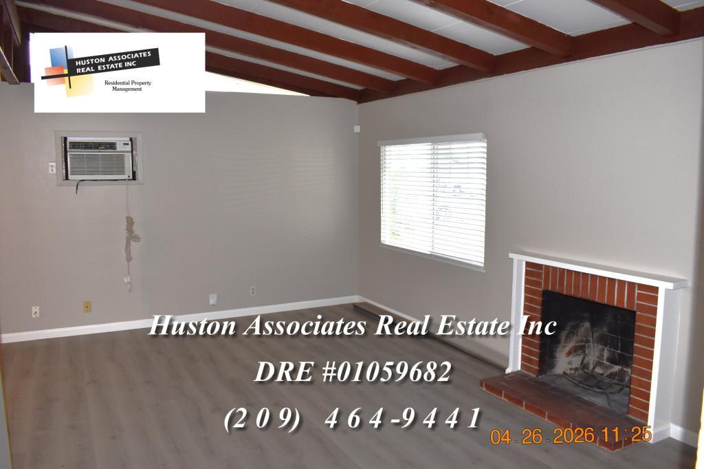3936 Dennis Ave – photo 2