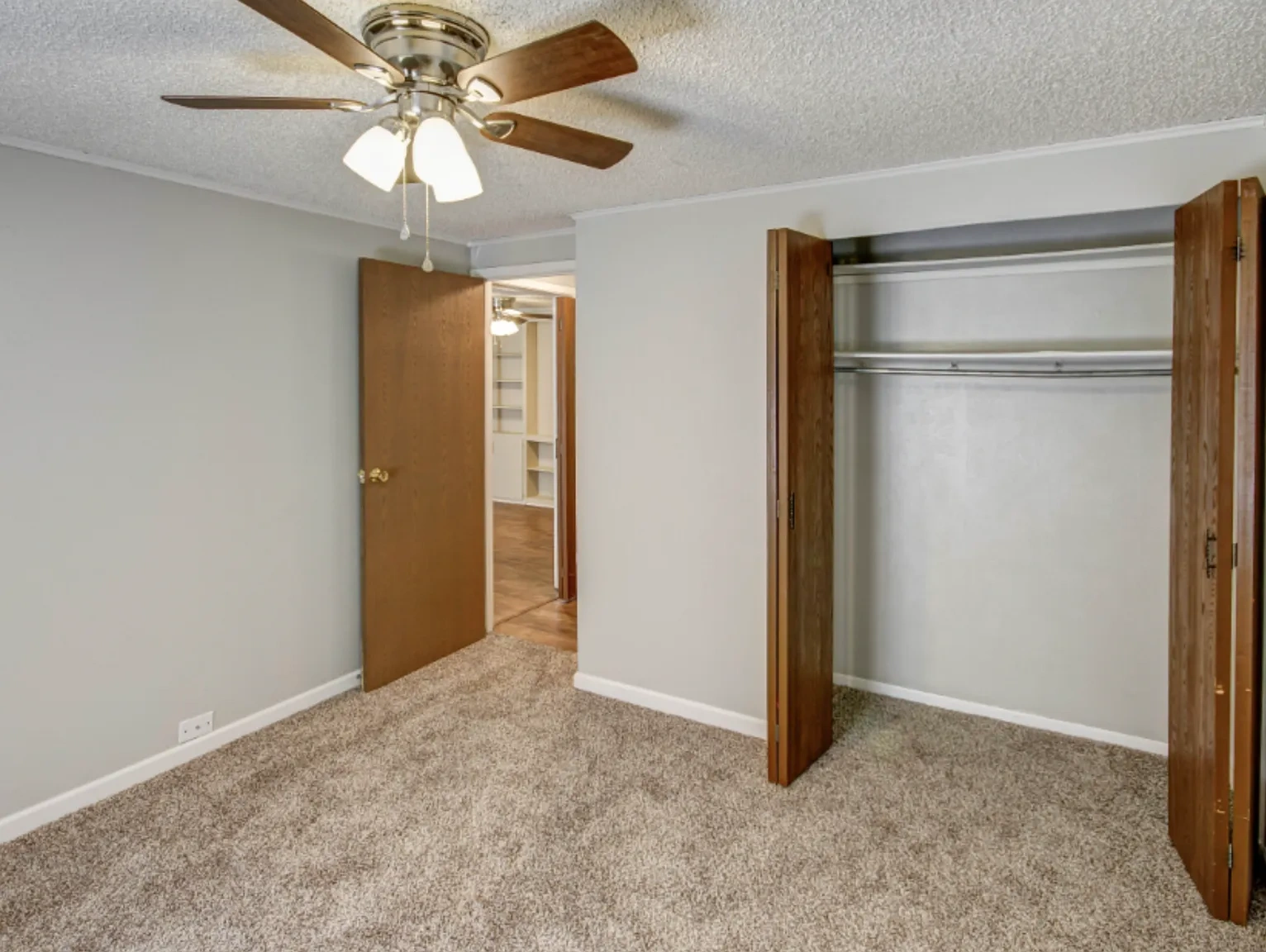 Riverview Estates – photo 1