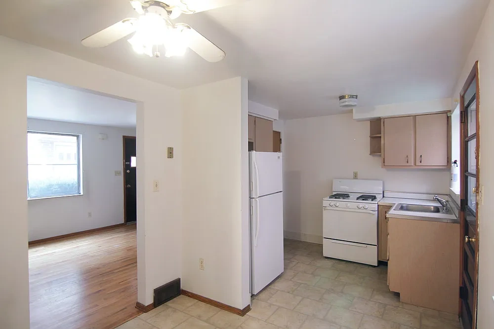 430-432 Franklin Ave – photo 3