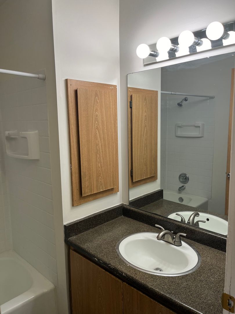 Independence Townhomes – photo 5