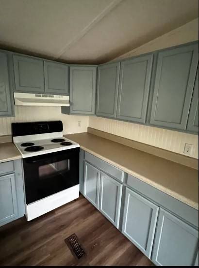 180 Dixon Rd – photo 2