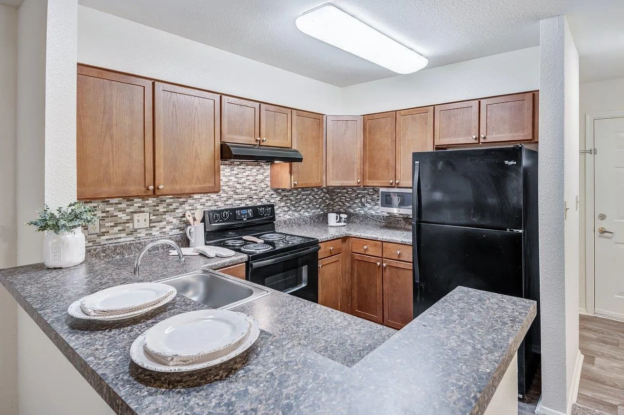 St. Marys Landing Apartments and Townhomes – photo 1