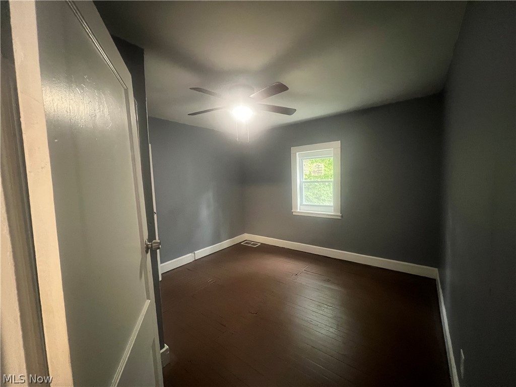 10304 Shale Ave unit 1 – photo 5