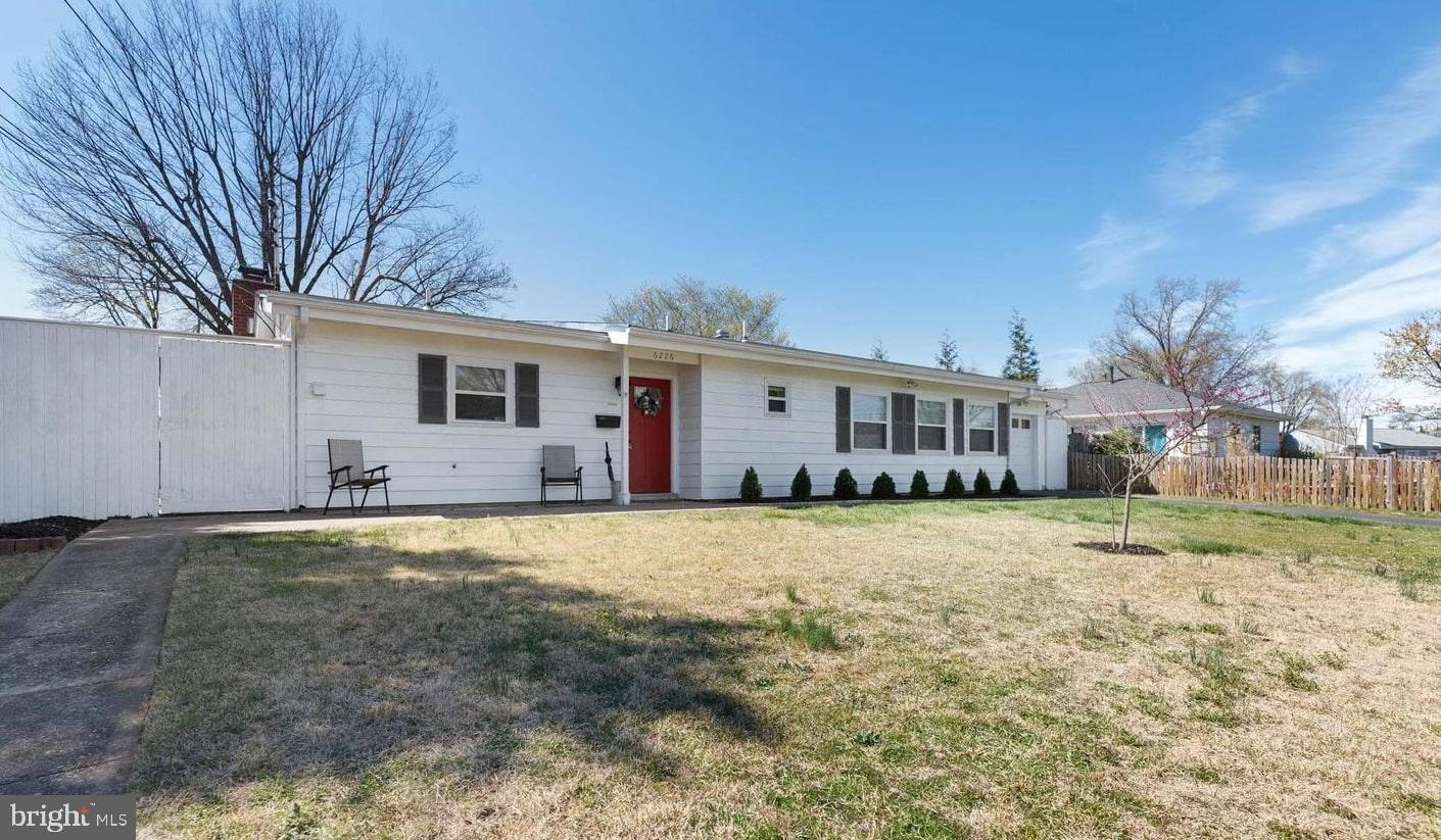 6226 Apache St – photo 2