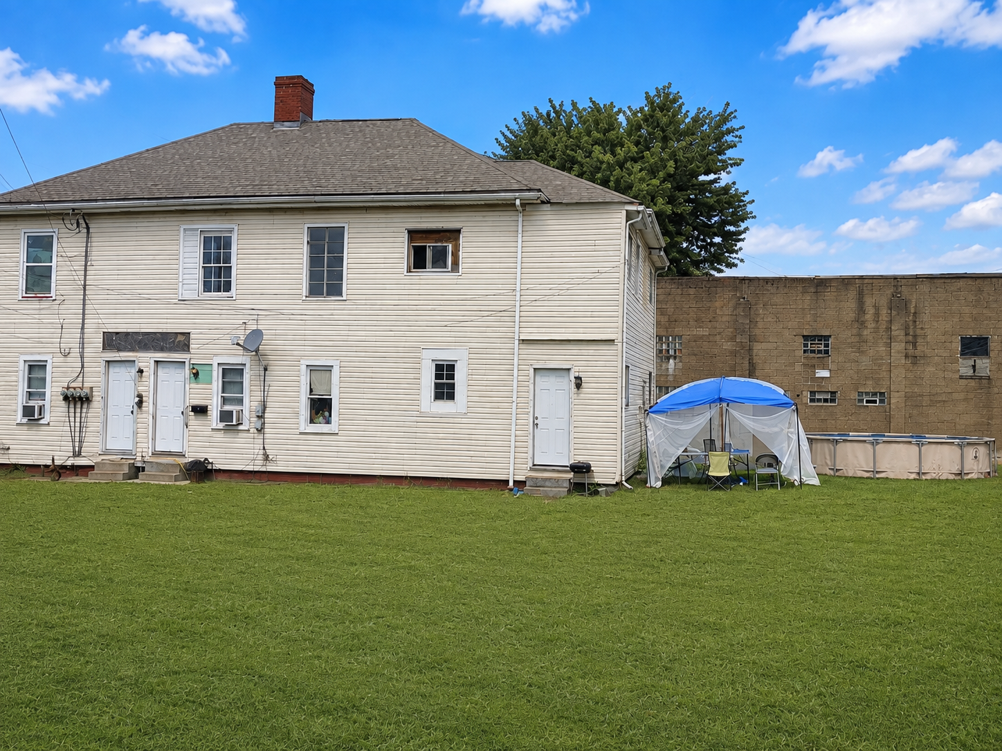 255 S 5th St unit 255 Rear 2 – photo 1