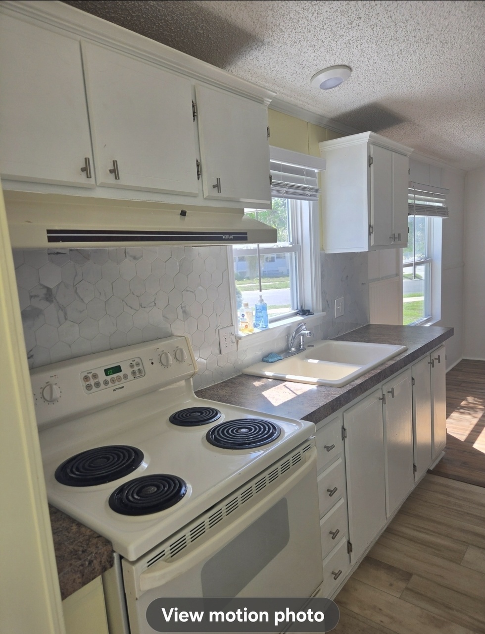 10322 Andre Blvd – photo 3