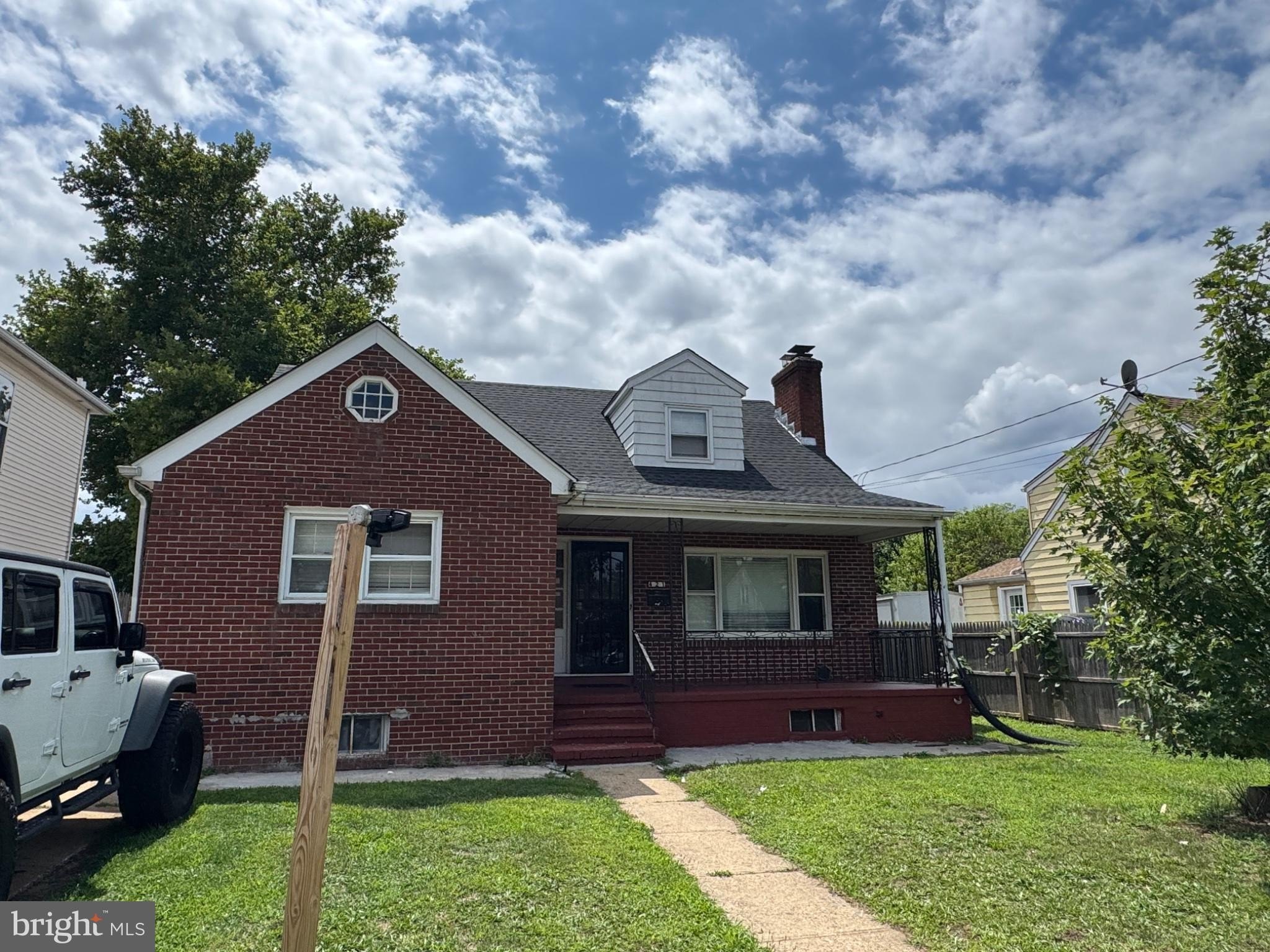 421 Connecticut Ave – photo 2