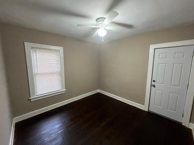 872 Helmsdale Rd – photo 1