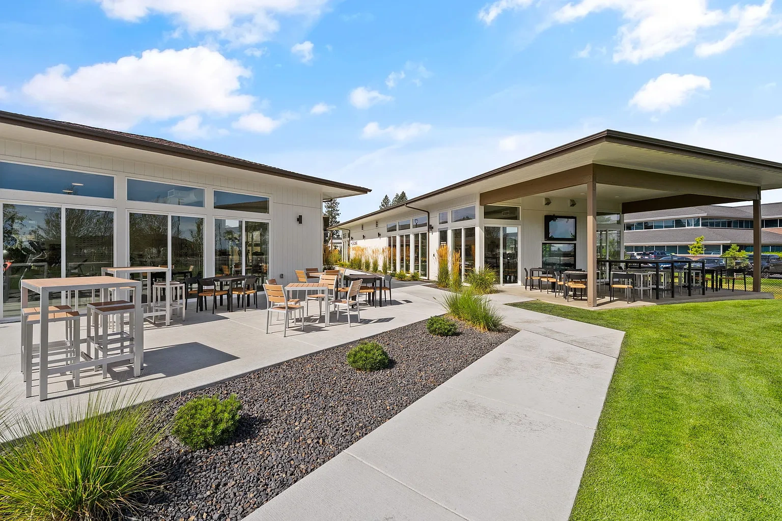 Magnesium Village Apartments – photo 1