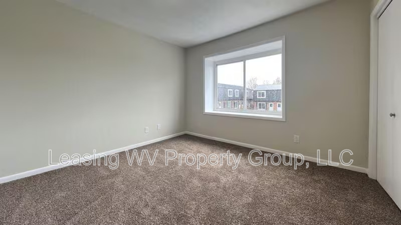 139 Clayton Ave unit 3A – photo 3