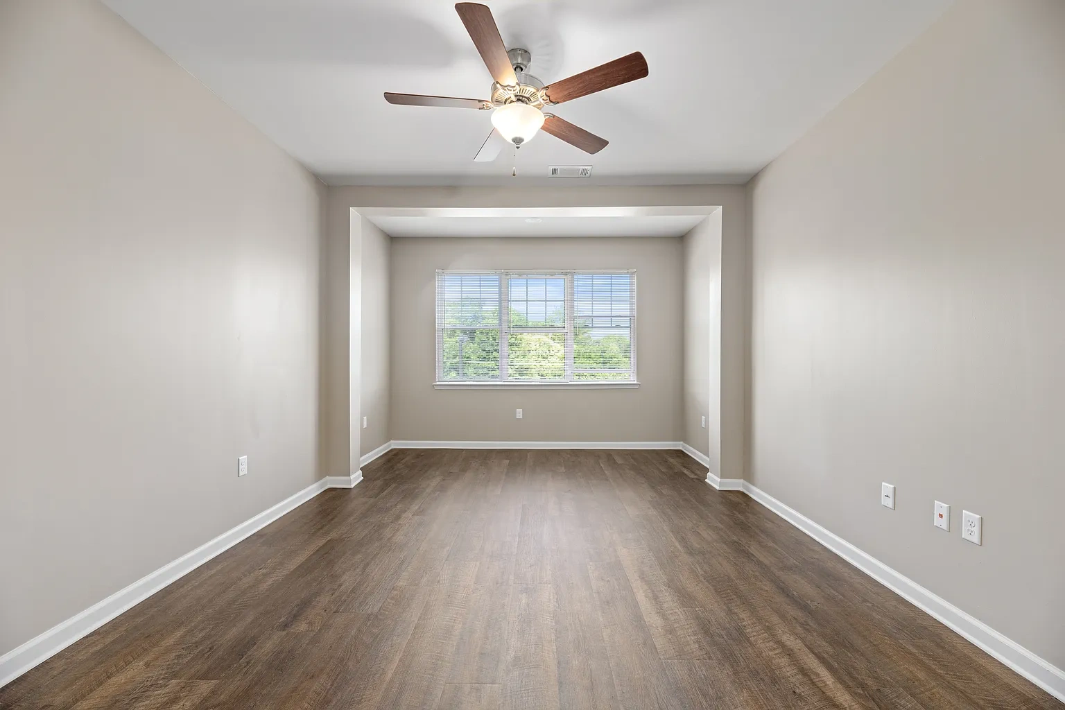 Paige Estates – photo 1